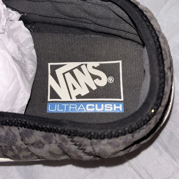 VANS Animal Print UltraCush Sneakers (Like New!) - Picture 3 of 8